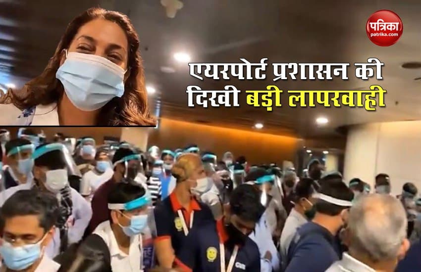 Juhi Chawla Shared Video From The Airport Sharing The Midst Pandemic