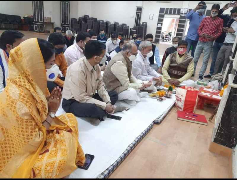 फोन पर ही दिवाली की रामा-श्यामा, सूने रहे भाजपा नेताओं के घर