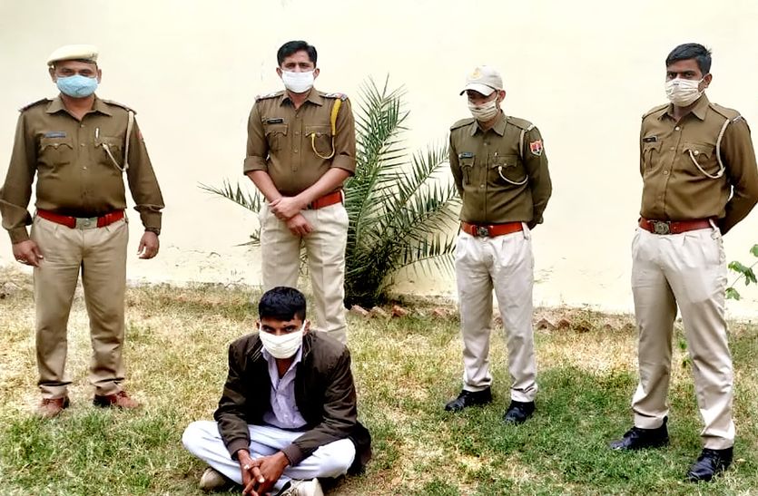 शराब की दुकान में तोडफ़ोड़ का आरोपी गिरफ्तार