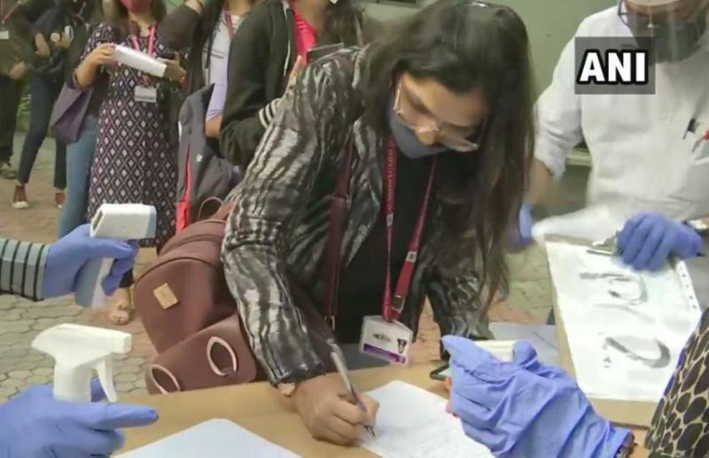 Colleges reopen in Karnataka, submit COVID test result before joining