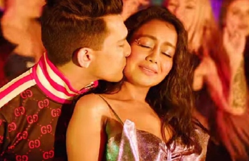 aditya_narayan_neha_kakkar.jpg