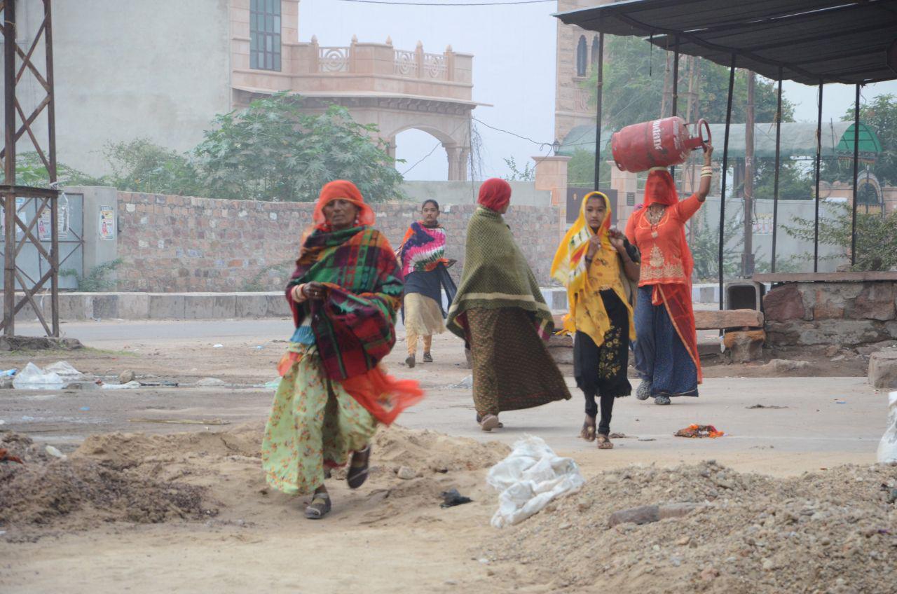शीतलहर के साथ सूर्यनगरी में सर्दी की दस्तक