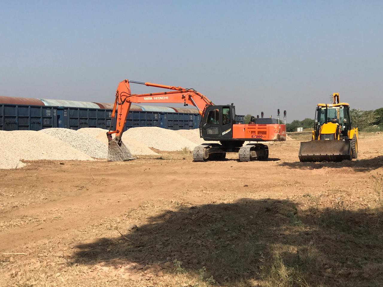 RAILWAY--तीन नए स्टेशनों से पहली बार माल लदान शुरू
