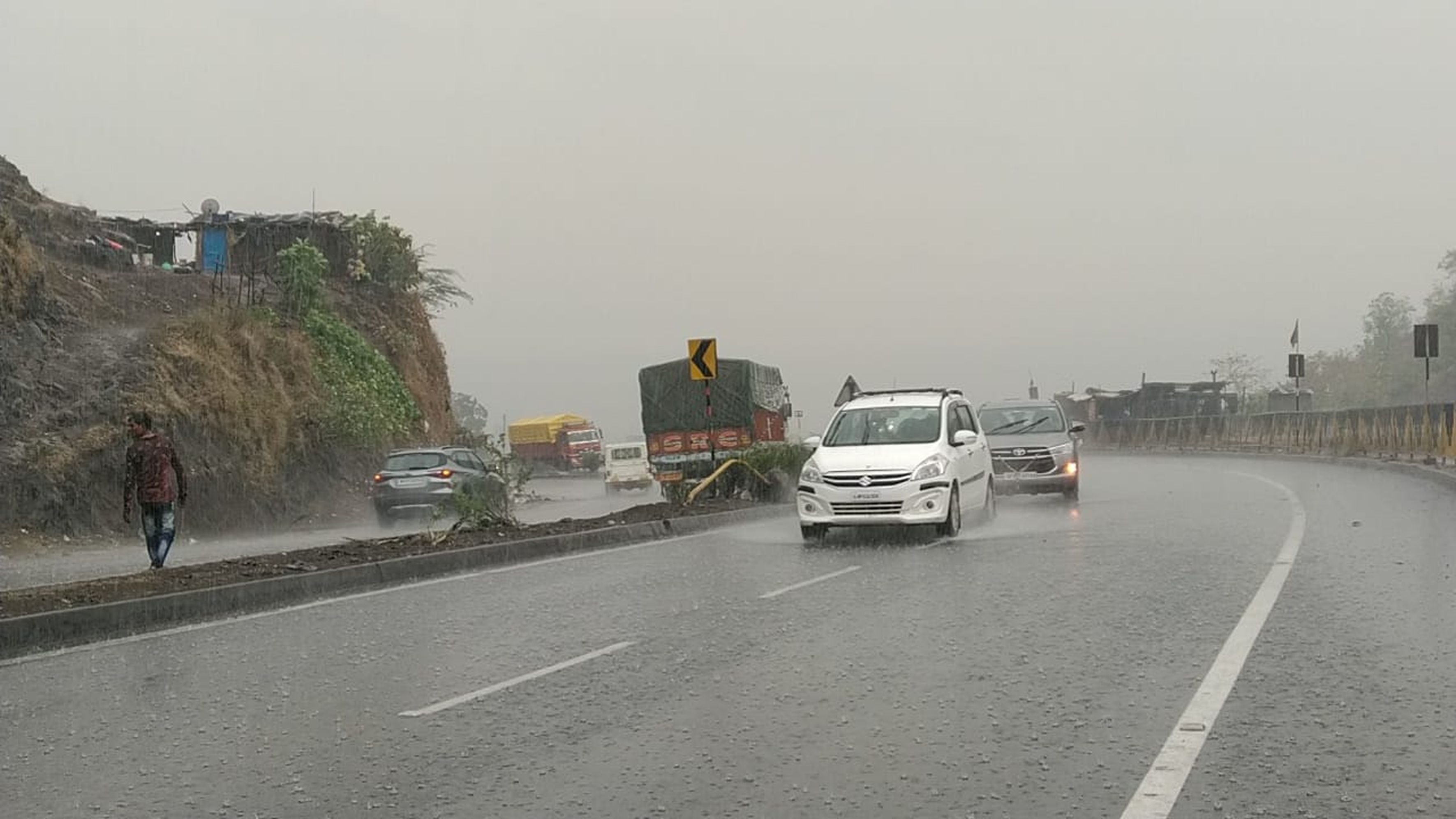 rainfall in barwani