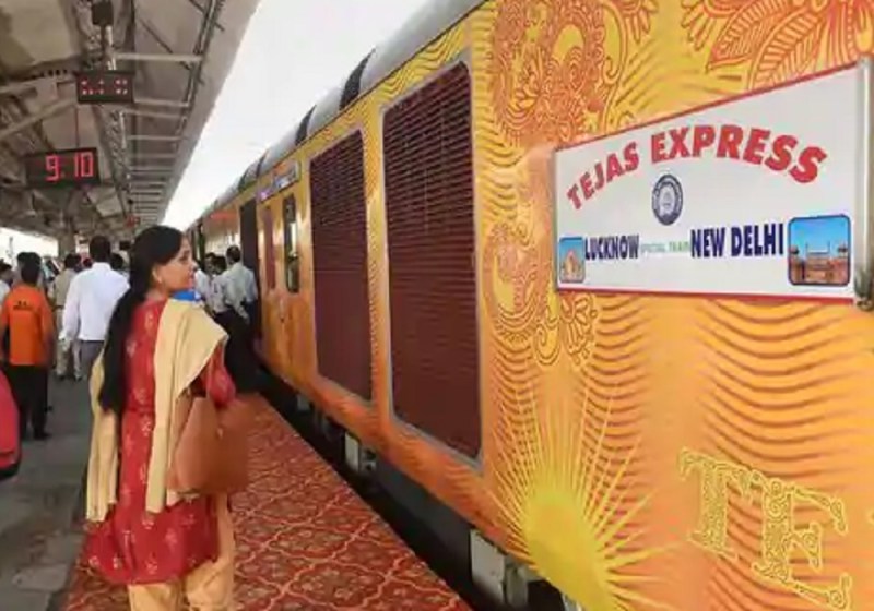 देश की पहली कॉरपोरेट ट्रेन तेजस 23 नवम्बर से बंद, इस वजह से कई और वीआईपी ट्रेनें हो जाएंगी बंद
