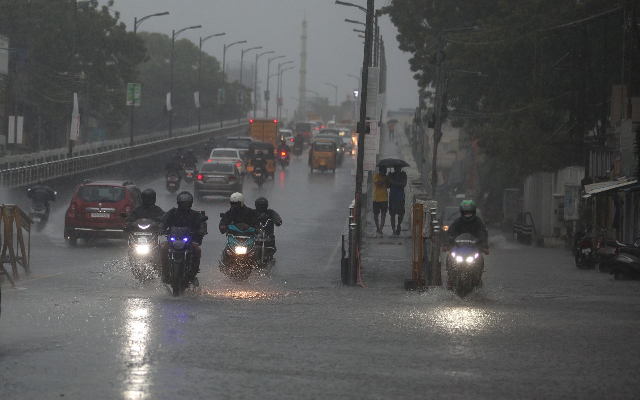 Cyclone Nivar, Weather Forecast Today Live Updates: Chennai rain