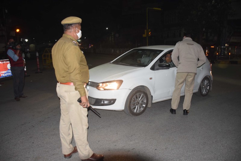 कोरोना कर्फ्यू