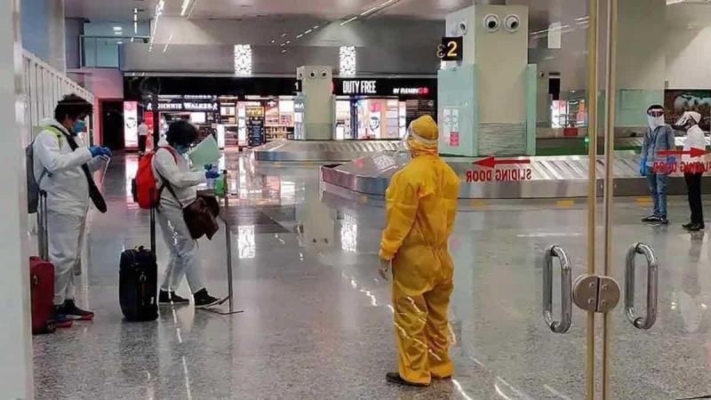 Corona test of passenger coming from Delhi at Jolly Grant Airport