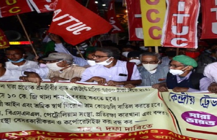 केंद्रीय श्रमिक संगठनों की हड़ताल रोकने के लिए बंगाल प्रशासन हुआ तत्पर--কেন্দ্রীয় শ্রমিক সংগঠনের ধর্মঘট আটকাতে বেঙ্গল প্রশাসন প্রস্তুত