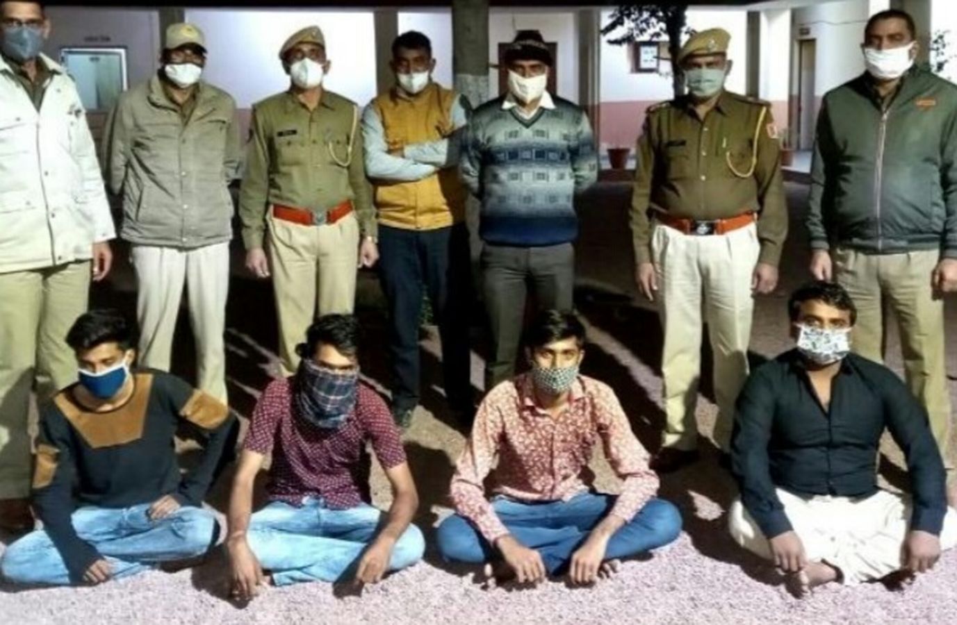 हमला कर रुपए लूटने के चार आरोपी गिरफ्तार
