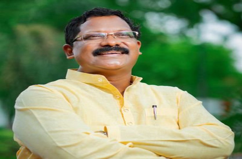 भिलाई में गुंडा राज, खाद्य मंत्री के PRO को जान से मारने की धमकी दी, गाली देने से रोका तो तोड़ दिया कार का शीशा