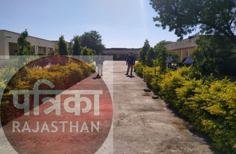 सिरोही का एक ऐसा स्कूल जहां पर शिक्षकों ने भामाशाह बन खण्डहर भवन की बदली तस्वीर