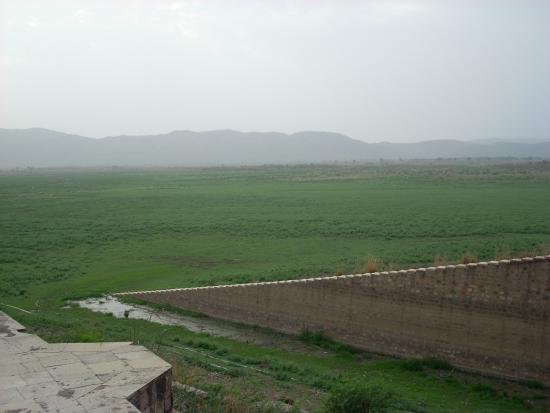 ramgarh-lake.jpg