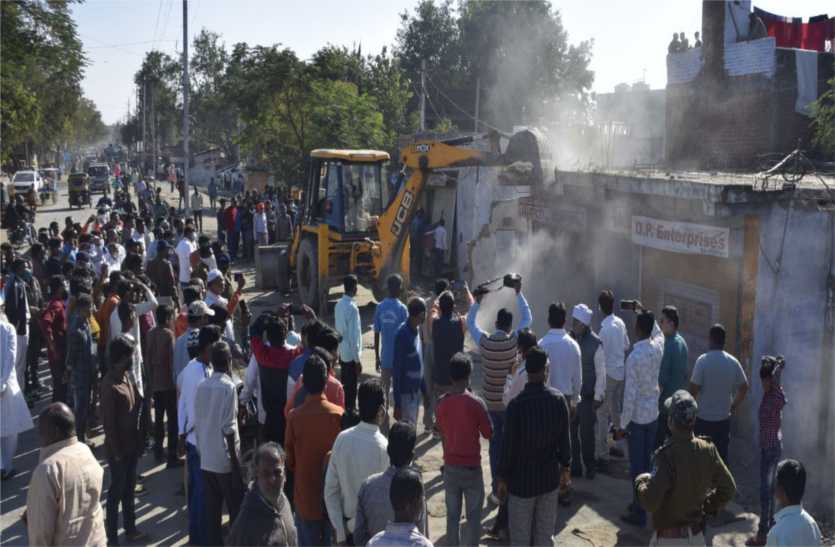 Encroachment removed in 24 hours