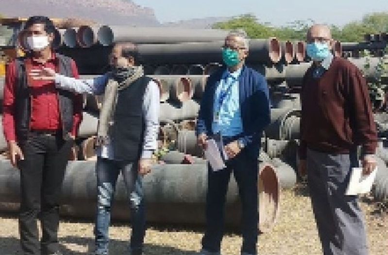 नाबार्ड अधिकारियों ने लिफ्ट सिंचाई परियोजना का किया निरीक्षण