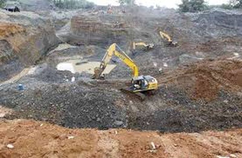 अवैध खनन : पूर्व विधायक के पुत्र-पुत्री पर कसा कानूनी शिकंजा,शिकायत पर खनिज विभाग की कार्रवाई