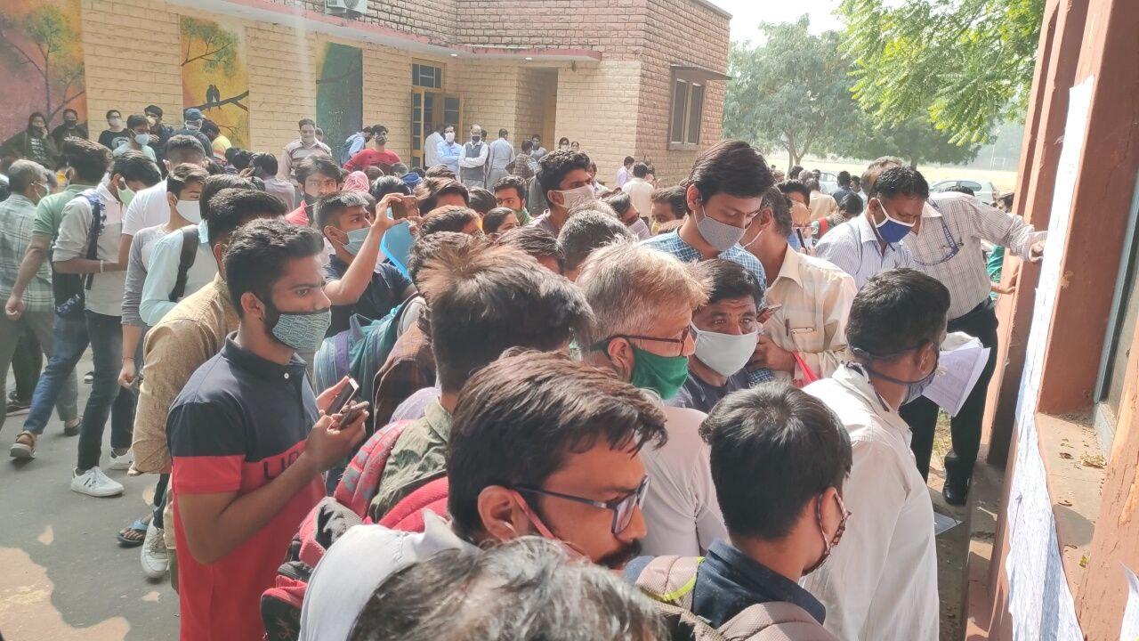 राजकीय महाविद्यालय में हार्डकॉपी जमा होनी शुरू