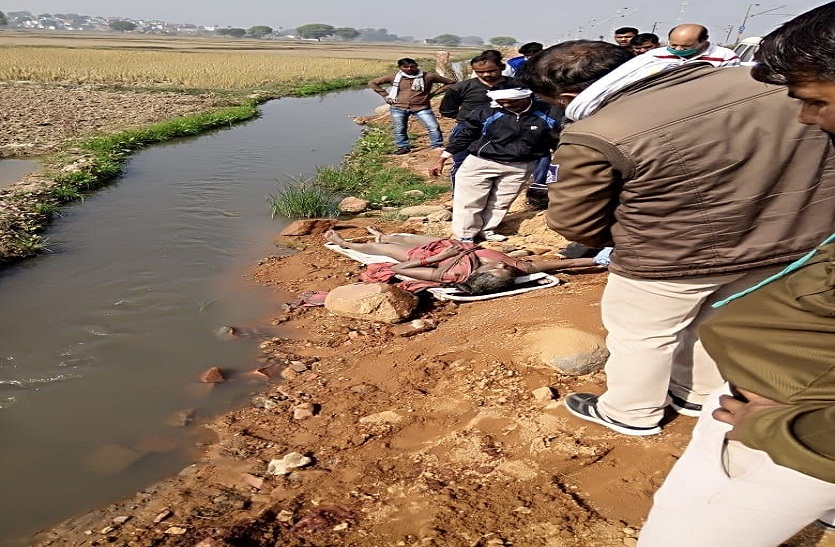 Dead body found floating in drain near village