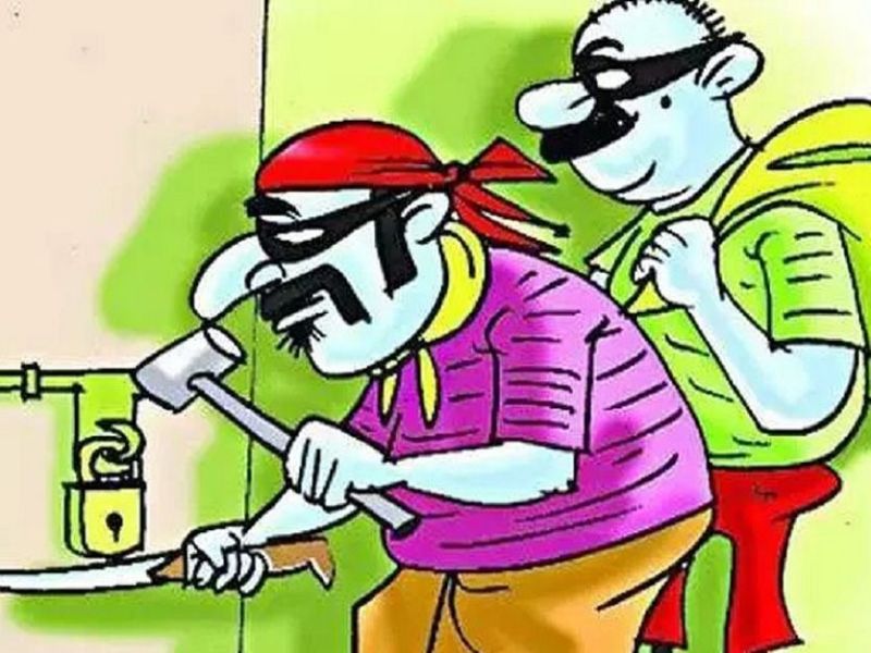 Theft in four houses in Anjad