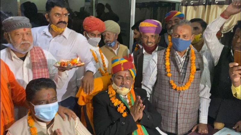 Video: ग्रामीण सरकार के 'नए सरदारों' ने संभाला कार्यभार