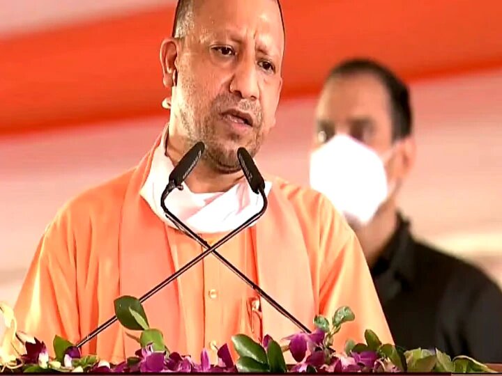 cm-yogi1.jpg
