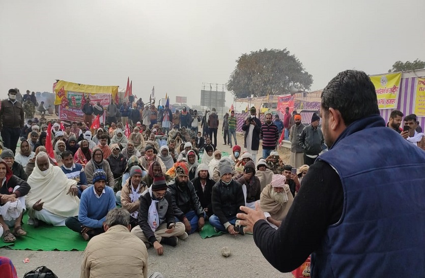 किसान आंदोलन में बढ़ती किसानों की तादाद