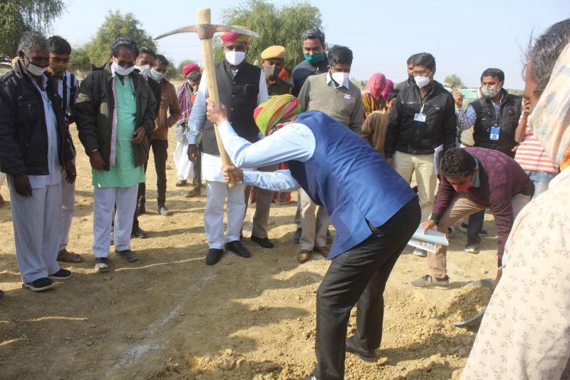 मनरेगा से रोजगार एवं महिला सशक्तीकरण के साथ परिसंपत्तियों का हुआ सृजन - कलक्टर