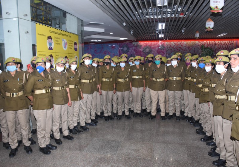 मध्य संवाद सत्र का भी आयोजन किया।