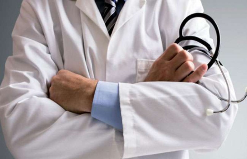 कर्नाटक : कोविड से 65 चिकित्सकों ने गंवाई जान