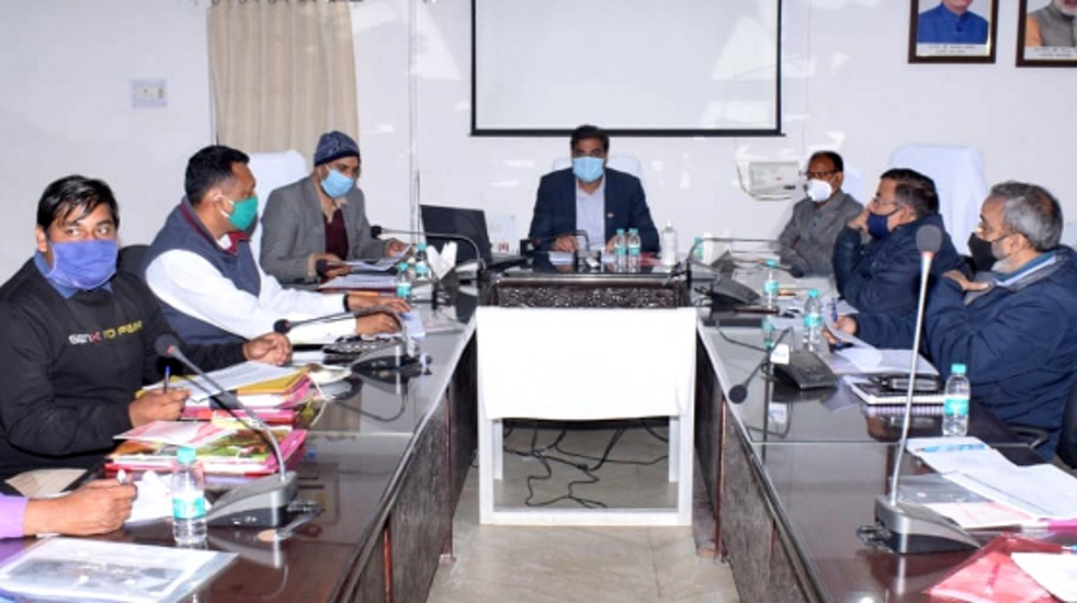 Singrauli Collector imparted training to the unemployed
