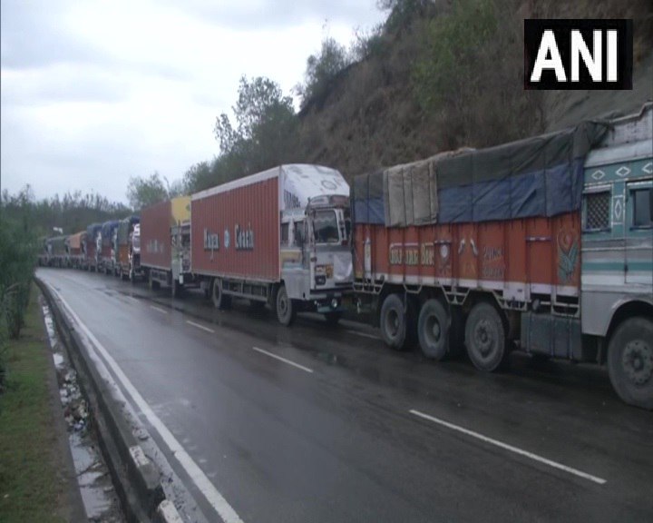 Jammu-Srinagar National Highway closed due to snowfall and landslide