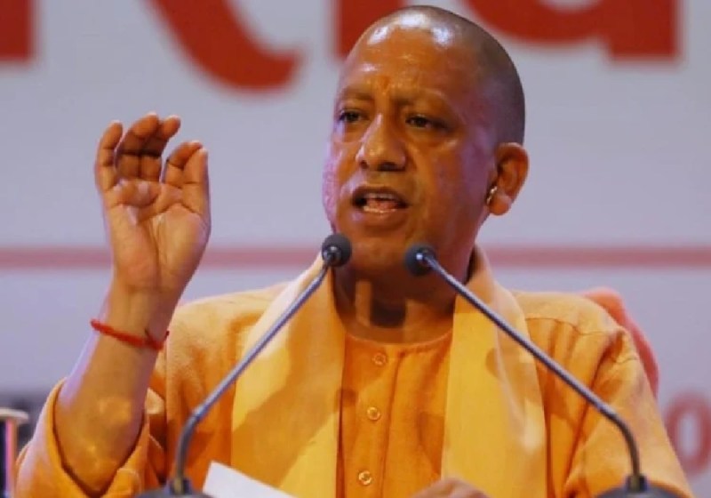 224 रिटायर्ड ब्यूरोक्रेट्स ने CM योगी को फिर लिखा पत्र, लव जिहाद कानून को लेकर कही बहुत बड़ी बात