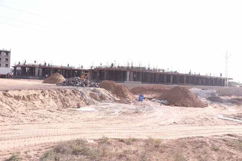 5000 करोड़ रिफाइनरी पर खर्च, गांव में अभी तक आस के आंसू...