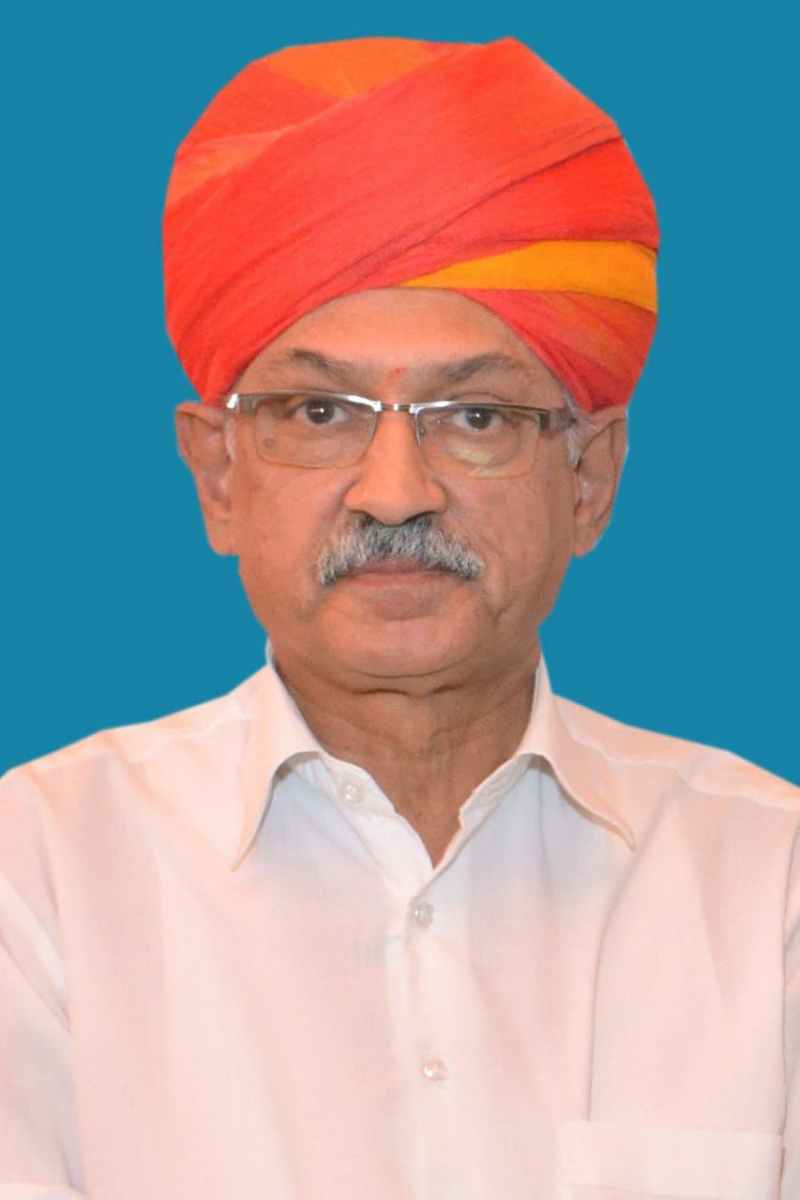 रेगिस्तान में सोना है,पारखी नजर और संरक्षण चाहिए