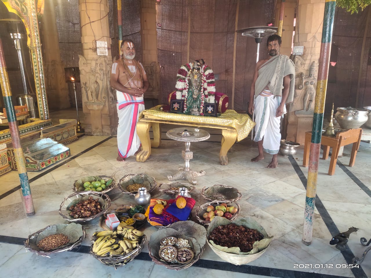 वृन्दावन के रंगनाथ मंदिर में गोदा अम्मा जी - फ़ोटो - पत्रिका न्यूज़ नेटवर्क 