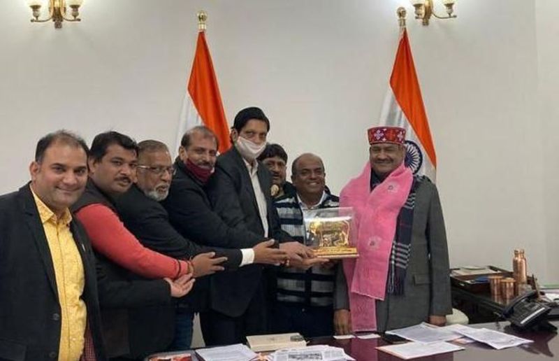 लोकसभाध्यक्ष बिड़ला से मिला मारवाड़ी सम्मेलन का प्रतिनिधिमंडल