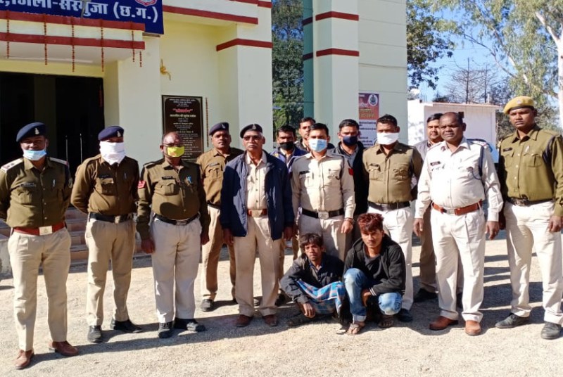 देवर ने दोस्त के साथ मिलकर भाभी को उतारा मौत के घाट, घर से 2 किमी दूर फेंकी लाश