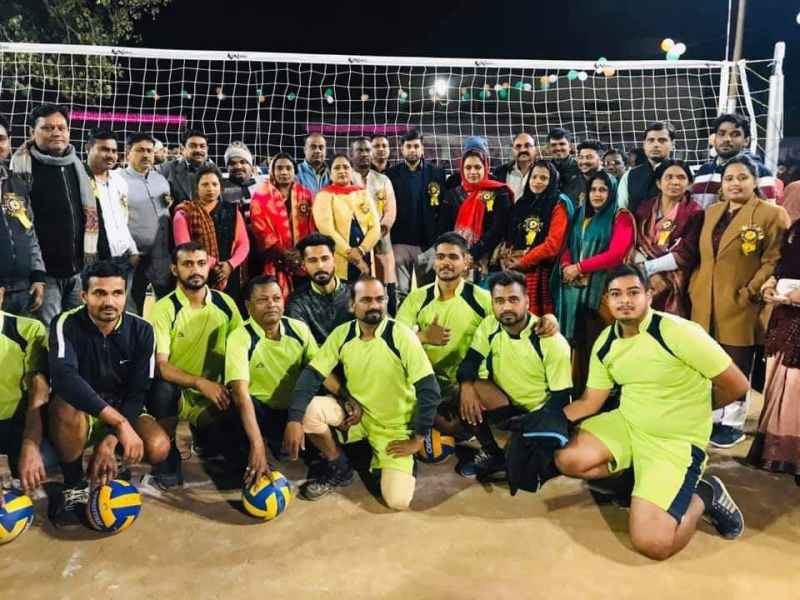 Players showed skill in municipal premier league volleyball competitio