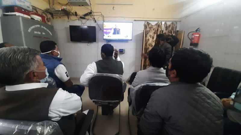 खुशियों को संदेश लेकर आया शनिवार, जानिए कैसे