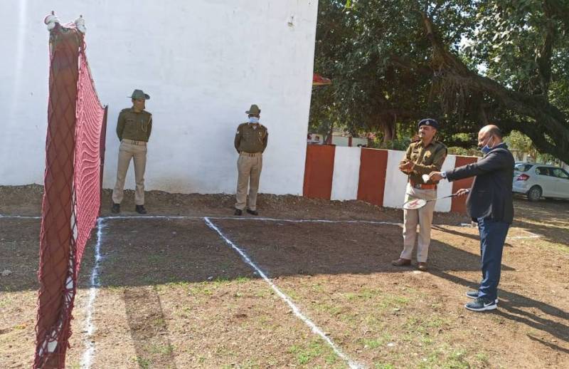प्रतापगढ़ जेल में शुरू हुआ बैडमिन्टन का कोर्ट