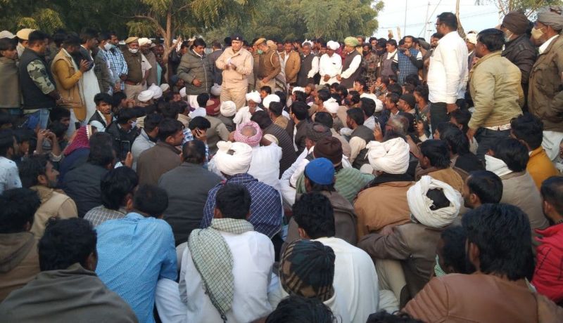 नाबालिग से सामूहिक बलात्कार के बाद हत्या, फैली सनसनी