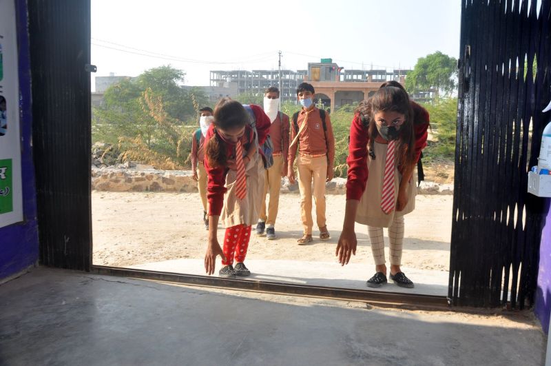 खिले चेहरे, झलकी खुशियां, दिखा उत्साह