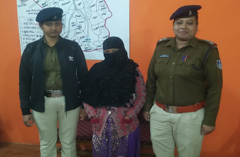 Police reached missing daughter from Katni from Katni