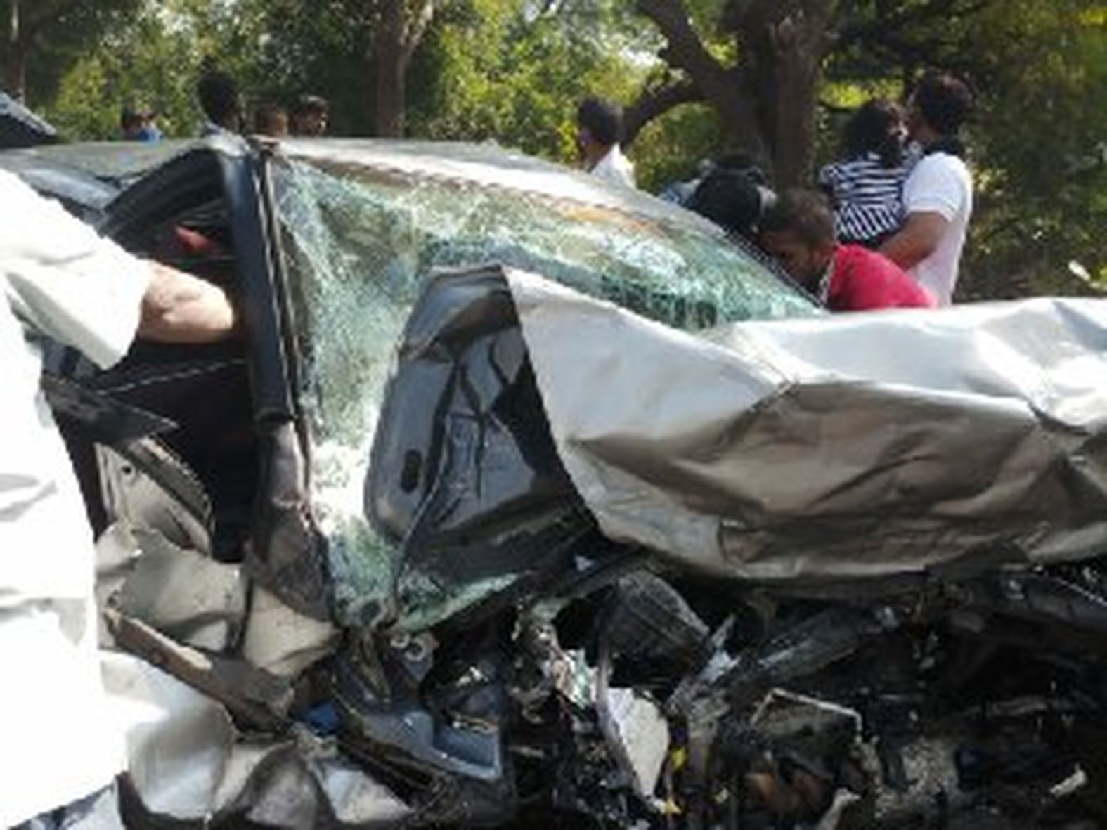 Husband and wife died in road accident