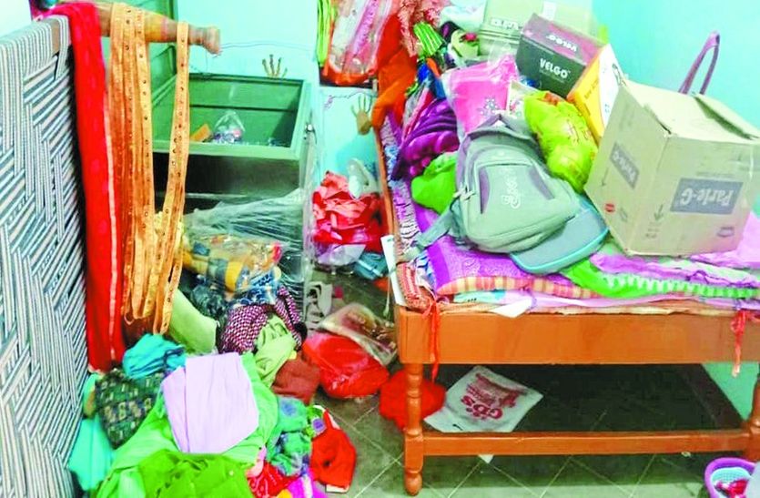 रामपुरा में घर से हजारों का सामान चोरी