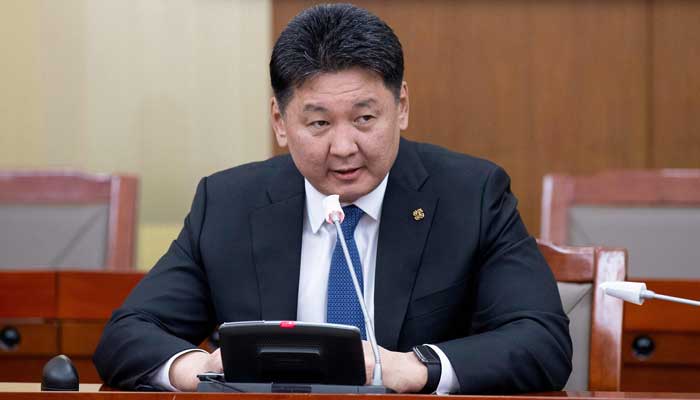 मंगोलिया के प्रधानमंत्री खुरेलसुख उखना