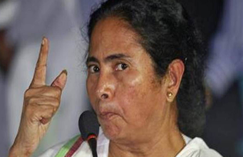 Kolkata: PM Modi के मंच अचानक क्यों बिफर गईं ममता बनर्जी, बोलीं- यूं अपमान करना ठीक नहीं