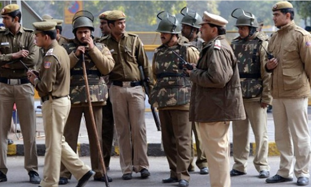 khan market delhi police