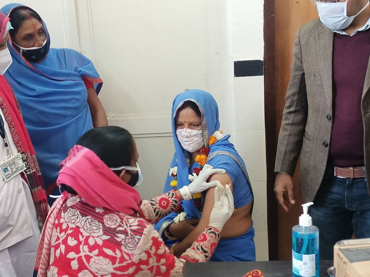 Health workers got vaccinated in Nagaur