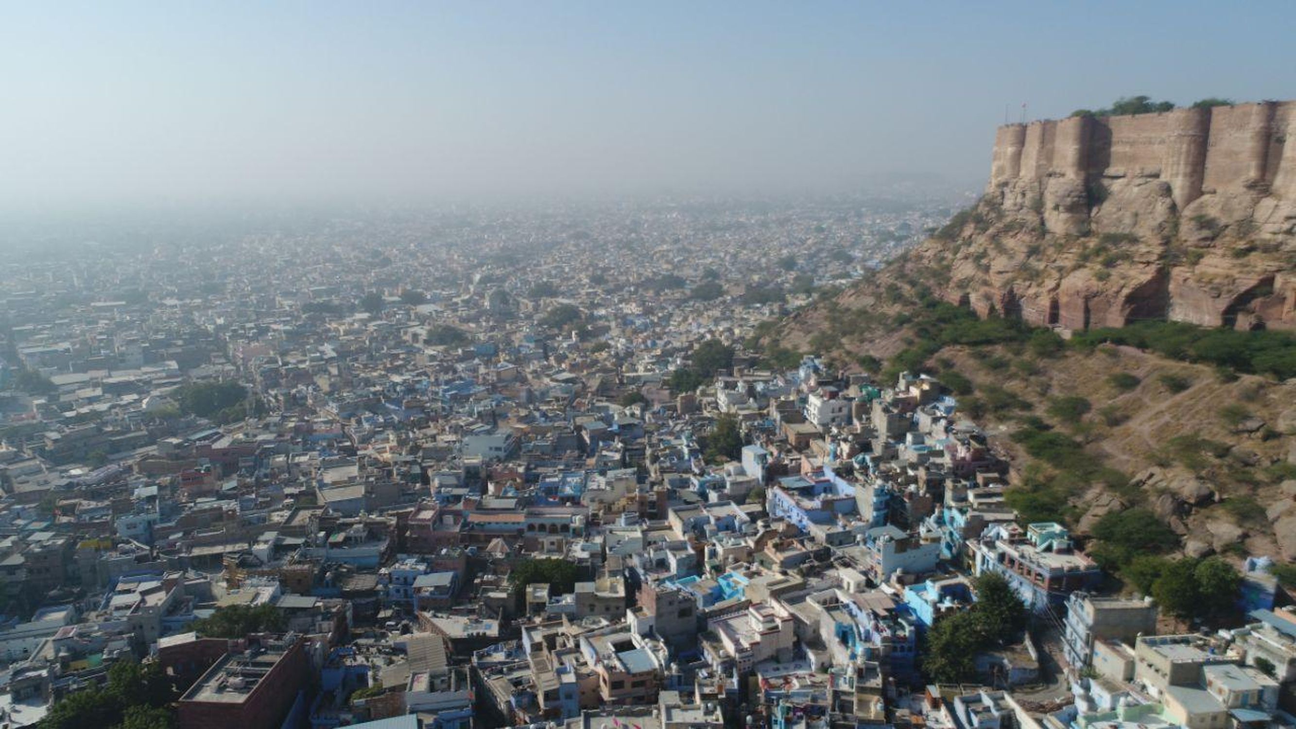 उत्तरी ठंडी हवा ने छुड़ाई धूजणी, पारे में गिरावट